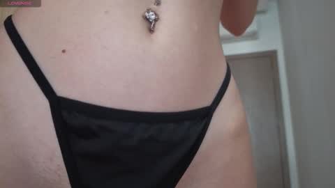 Snapshot of sweety_vikky chatting on February 9, 2026, 12:47 am Vikky online show from February 9, 2026, 12:47 am