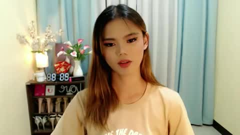 Megan online show from April 6, 2026, 12:06 pm