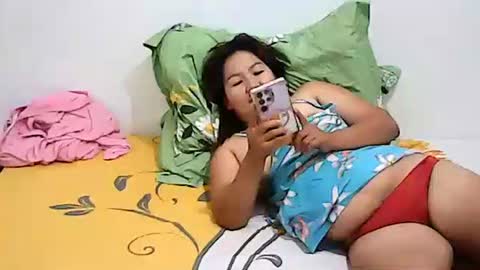 Snapshot of sweetyummygirl chatting on March 3, 2026, 7:53 pm Sweetyummygirl online show from March 3, 2026, 7:53 pm