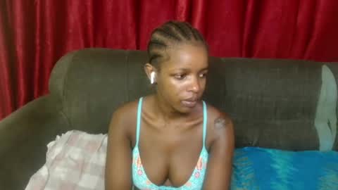 Snapshot of sweetz_candice chatting on February 27, 2025, 11:41 am sweetz_candice online show from February 27, 2025, 11:41 am