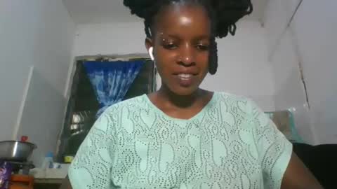 sweetz_candice online show from January 18, 2026, 8:45 pm