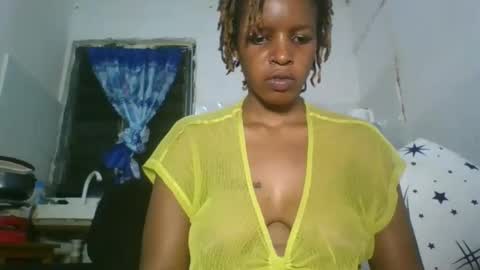 sweetz_candice online show from March 22, 2026, 8:45 pm