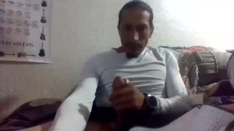 Snapshot of sweezybrown1 chatting on October 21, 2025, 10:10 pm MR. SWEEZY online show from October 21, 2025, 10:10 pm