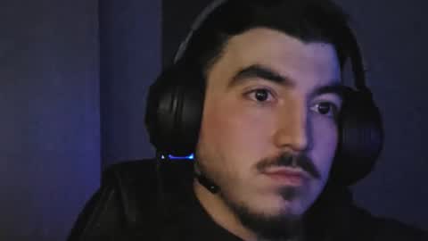 Snapshot of swepy88 chatting on March 29, 2026, 9:37 pm Swepy online show from March 29, 2026, 9:37 pm