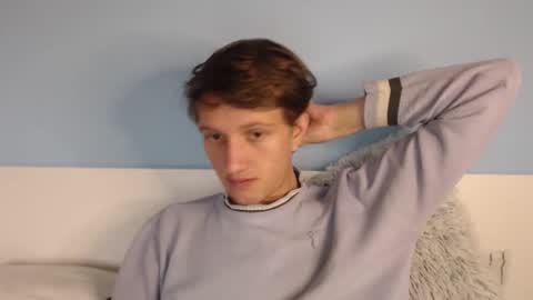 Snapshot of swetieecharmm chatting on February 4, 2026, 10:54 am Cat online show from February 4, 2026, 10:54 am