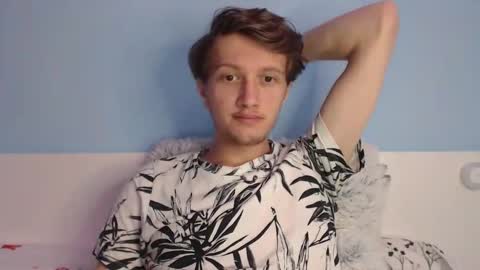 Cat online show from February 17, 2026, 5:19 pm