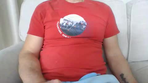 Snapshot of swimfit48 chatting on April 12, 2026, 11:15 am swimfit48 online show from April 12, 2026, 11:15 am