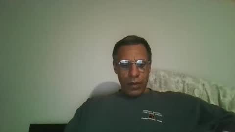 swimmerbod2495 online show from February 4, 2026, 6:08 am