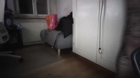 Snapshot of swisscouple73 chatting on December 14, 2024, 5:47 pm Swiss Couple online show from December 14, 2024, 5:47 pm