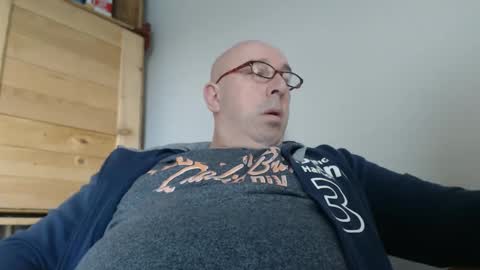 Snapshot of swissscooby55 chatting on December 15, 2024, 11:34 am swissscooby55 online show from December 15, 2024, 11:34 am