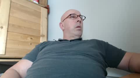 Snapshot of swissscooby55 chatting on January 4, 2025, 2:04 pm swissscooby55 online show from January 4, 2025, 2:04 pm