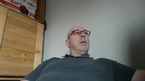 Snapshot of swissscooby55 chatting on February 8, 2025, 8:31 am swissscooby55 online show from February 8, 2025, 8:31 am