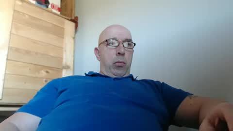 Snapshot of swissscooby55 chatting on March 4, 2025, 3:04 pm swissscooby55 online show from March 4, 2025, 3:04 pm