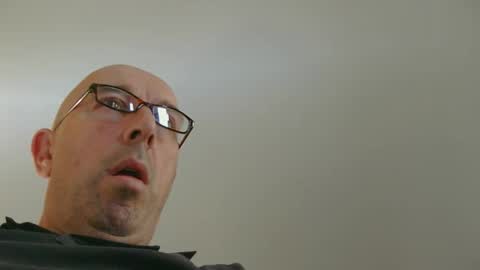 Snapshot of swissscooby55 chatting on September 19, 2025, 7:10 am swissscooby55 online show from September 19, 2025, 7:10 am