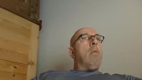 Snapshot of swissscooby55 chatting on September 23, 2025, 5:43 am swissscooby55 online show from September 23, 2025, 5:43 am