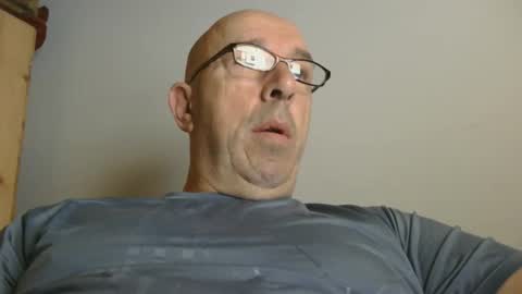 Snapshot of swissscooby55 chatting on September 25, 2025, 5:11 am swissscooby55 online show from September 25, 2025, 5:11 am