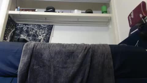 Snapshot of switchred chatting on October 18, 2025, 11:33 am Switchred online show from October 18, 2025, 11:33 am