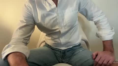 Snapshot of swtlick chatting on November 11, 2025, 10:48 am Swtlick online show from November 11, 2025, 10:48 am