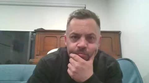 sxylegsturnmeon online show from November 2, 2025, 7:05 pm