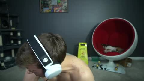 Sydaffect online show from February 11, 2025, 3:40 am