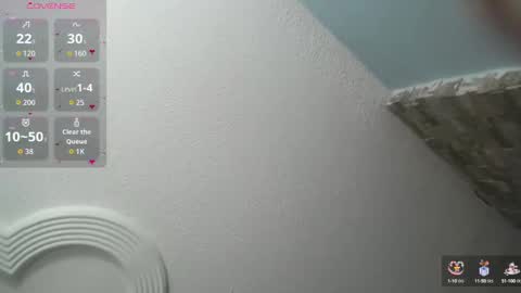 Snapshot of sylvana_rey chatting on October 2, 2025, 12:23 pm S Y L V A N A online show from October 2, 2025, 12:23 pm