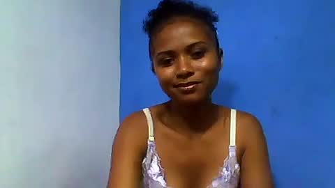 sylvaniah01 online show from May 15, 2026, 7:26 am