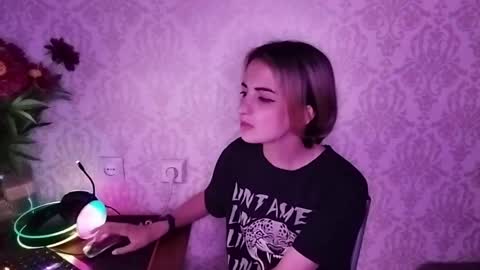 Emily online show from May 31, 2026, 6:09 pm