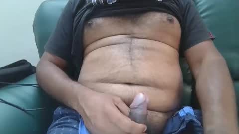 symond_jns online show from December 14, 2025, 7:58 am