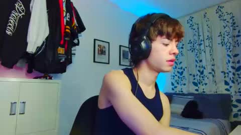 TONER online show from September 10, 2025, 2:22 am