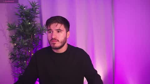 Snapshot of t0ny_wylie chatting on November 3, 2025, 11:11 am t0ny_wylie online show from November 3, 2025, 11:11 am