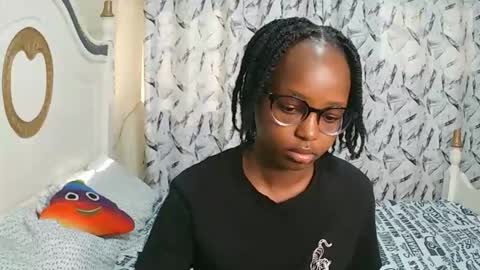 Snapshot of t_okyo chatting on February 1, 2026, 6:23 am TOKYO online show from February 1, 2026, 6:23 am