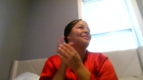 t_princess_t online show from November 5, 2025, 4:18 pm