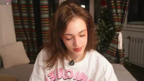 Snapshot of t_tragedienne chatting on December 23, 2025, 3:15 am Heeey im Helena3 -- fav555100333 -- pvts only premium and after my public show 3 online show from December 23, 2025, 3:15 am