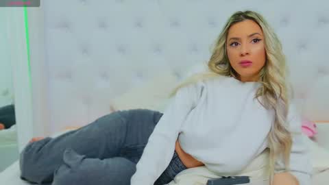 Snapshot of taahiraarabian chatting on January 23, 2025, 4:48 pm Arianna online show from January 23, 2025, 4:48 pm