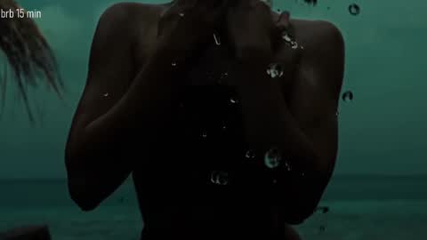 TAANNI online show from December 4, 2025, 5:43 pm