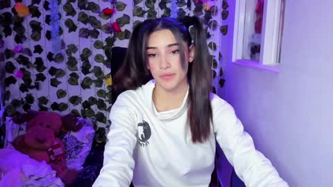 Snapshot of tabitapurple chatting on December 7, 2024, 11:51 am TABITA online show from December 7, 2024, 11:51 am