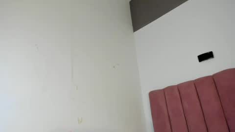 Tahira online show from April 17, 2026, 8:34 pm