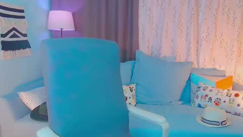 Snapshot of tahoser chatting on January 12, 2025, 1:37 pm Mia online show from January 12, 2025, 1:37 pm