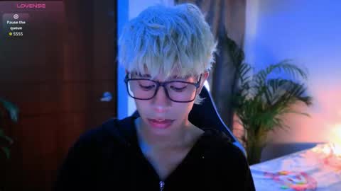 Snapshot of taichi_bluy chatting on October 21, 2025, 7:20 am taichi online show from October 21, 2025, 7:20 am