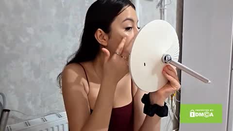 Snapshot of taimcdavitt chatting on February 19, 2026, 12:01 pm Lisss online show from February 19, 2026, 12:01 pm