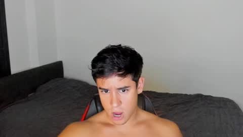 Snapshot of tairoanddagnye chatting on February 5, 2025, 2:08 am Tairo online show from February 5, 2025, 2:08 am