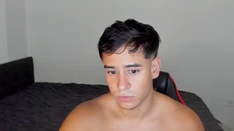 Snapshot of tairoanddagnye chatting on February 7, 2025, 5:41 am Tairo online show from February 7, 2025, 5:41 am