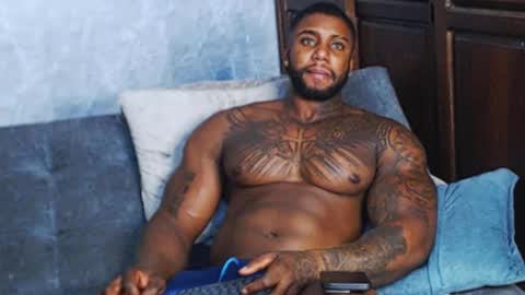 Snapshot of tairontucke chatting on December 30, 2024, 9:05 am Tairon Tucke online show from December 30, 2024, 9:05 am