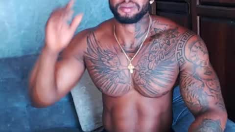 Snapshot of tairontucke chatting on January 8, 2025, 2:46 pm Tairon Tucke online show from January 8, 2025, 2:46 pm