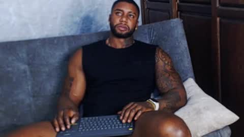 Snapshot of tairontucke chatting on January 13, 2025, 1:34 am Tairon Tucke online show from January 13, 2025, 1:34 am