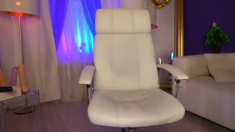 Margo online show from December 17, 2024, 1:50 am