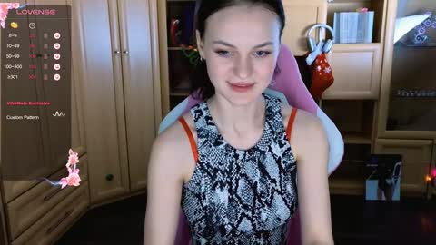 Snapshot of taissia_sweet chatting on December 29, 2024, 10:47 pm Im Taya online show from December 29, 2024, 10:47 pm