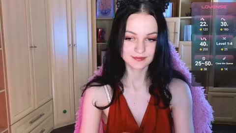 Snapshot of taissia_sweet chatting on February 14, 2025, 4:41 pm Im Taya online show from February 14, 2025, 4:41 pm
