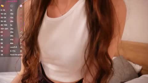 taitechubb online show from September 18, 2025, 3:08 am