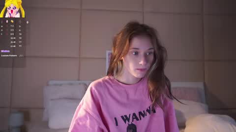Mia online show from May 23, 2026, 1:44 am